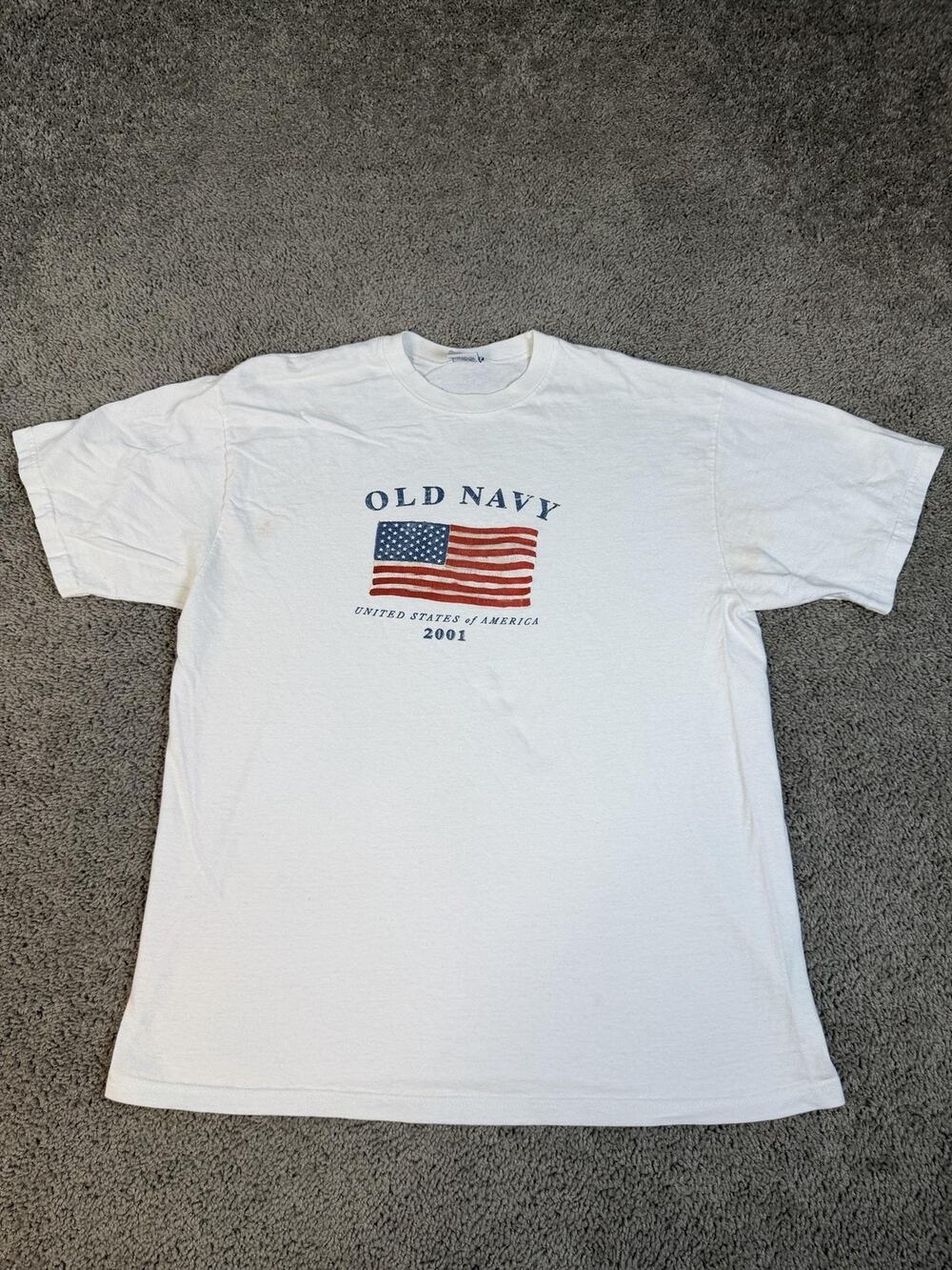Vintage Old Navy Shirt Mens L White Flag United States 2001 Graphic Cotton